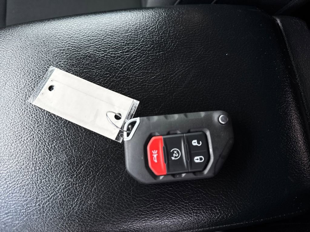 Used 2022 Jeep Wrangler Sport S image 28