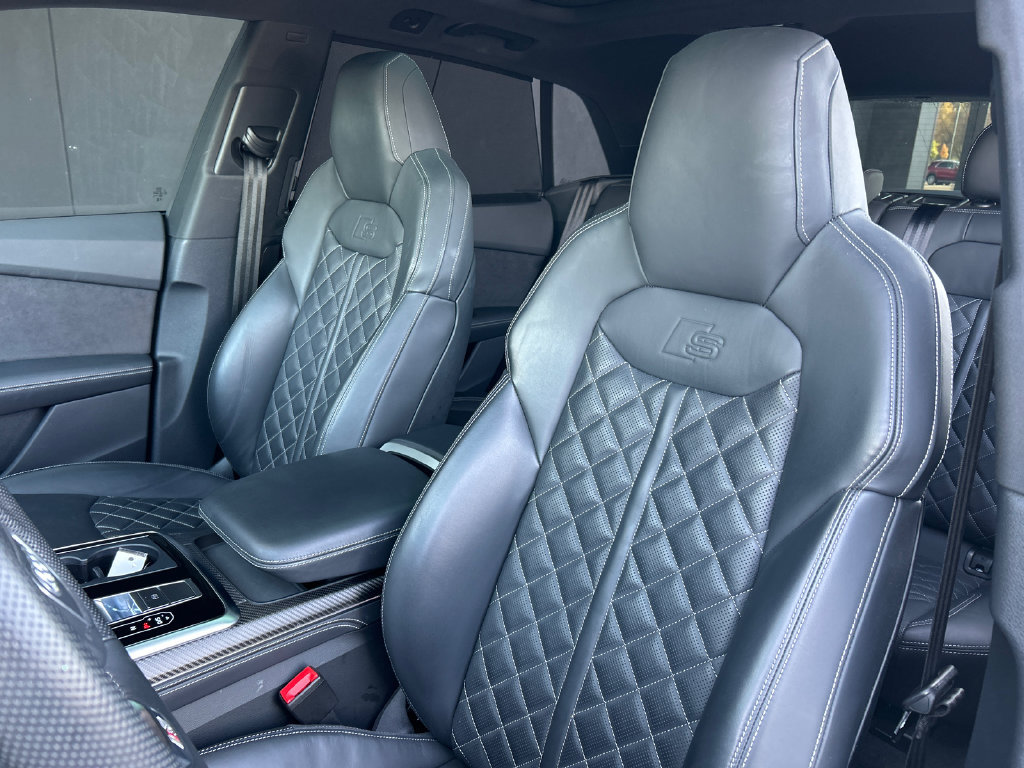 Used 2024 Audi SQ8 Premium Plus AWD/4WD image 15