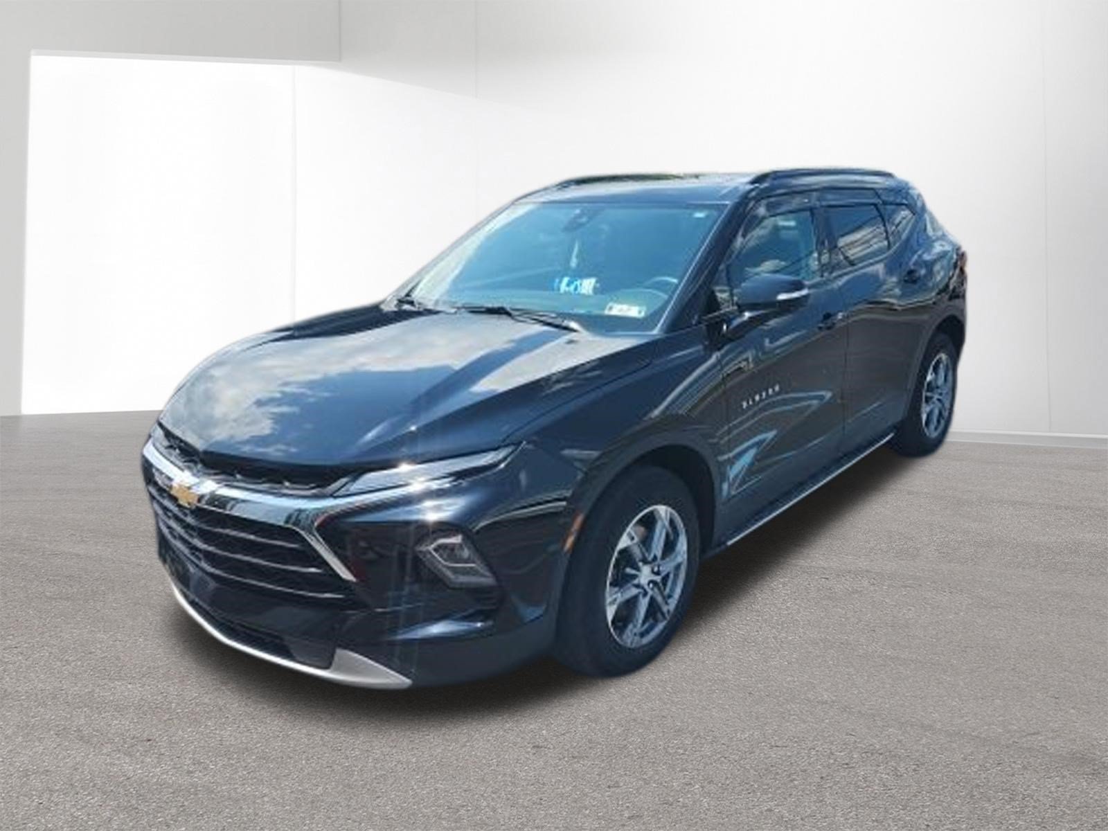 Used 2024 Chevrolet Blazer LT AWD/4WD image 25