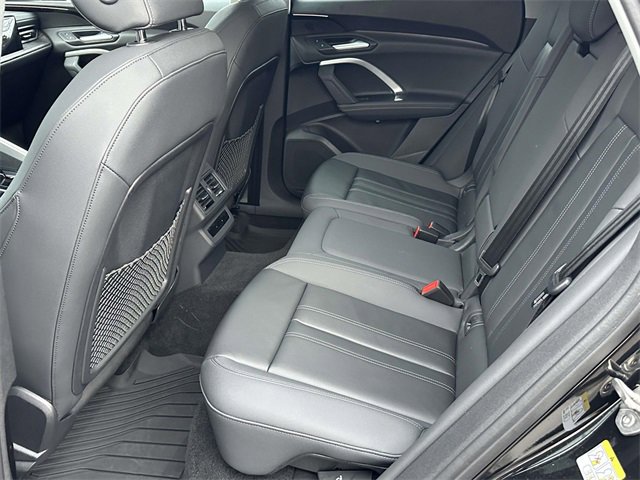 Certified 2025 Audi Q5 Premium w/ 19" Wheel Package image 14
