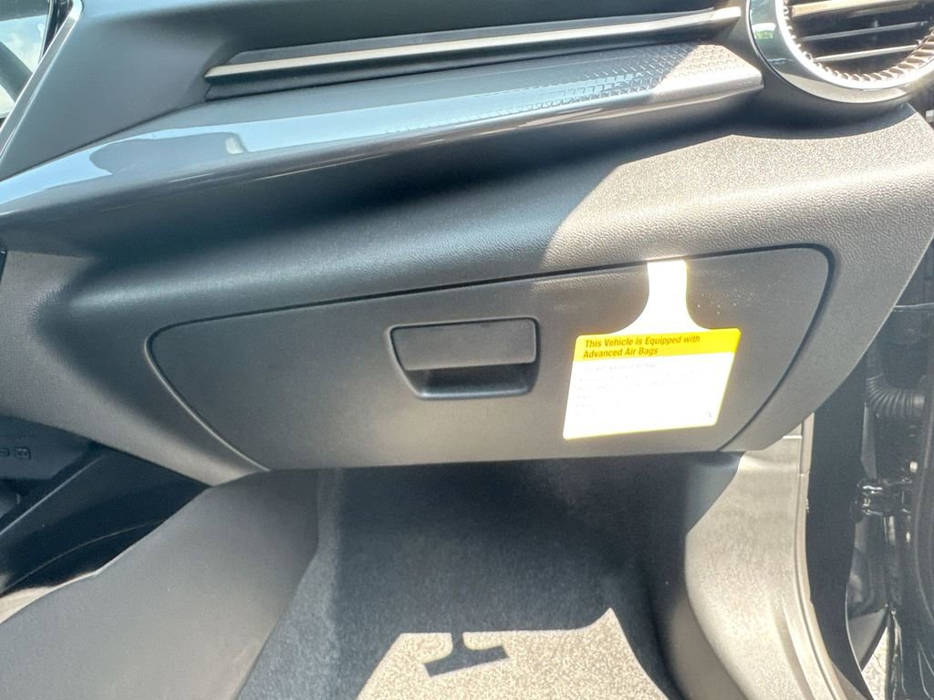 New 2026 Chevrolet Trax ACTIV FWD image 35