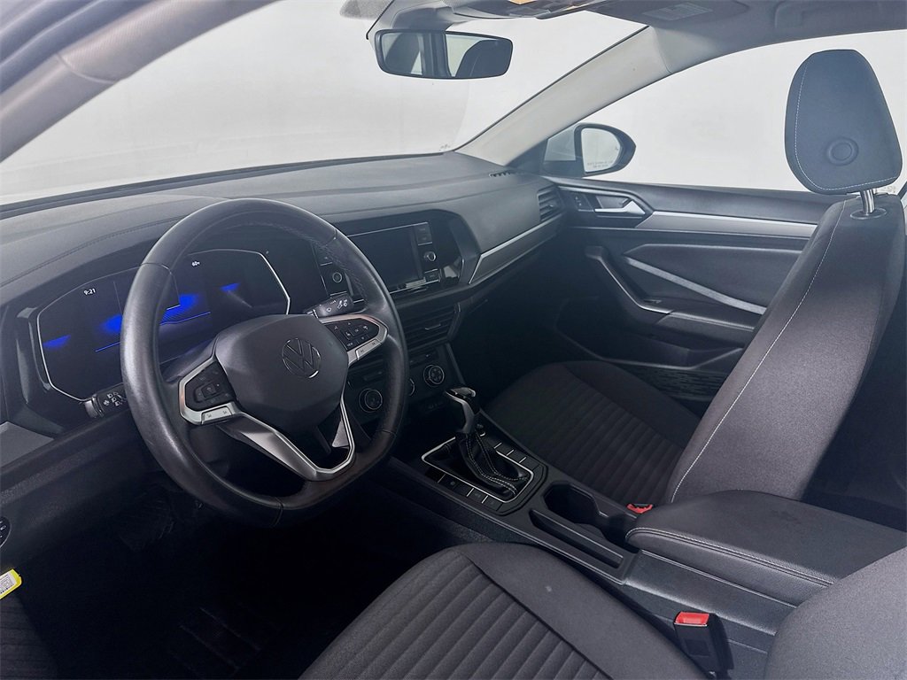 Used 2024 Volkswagen Jetta S image 27