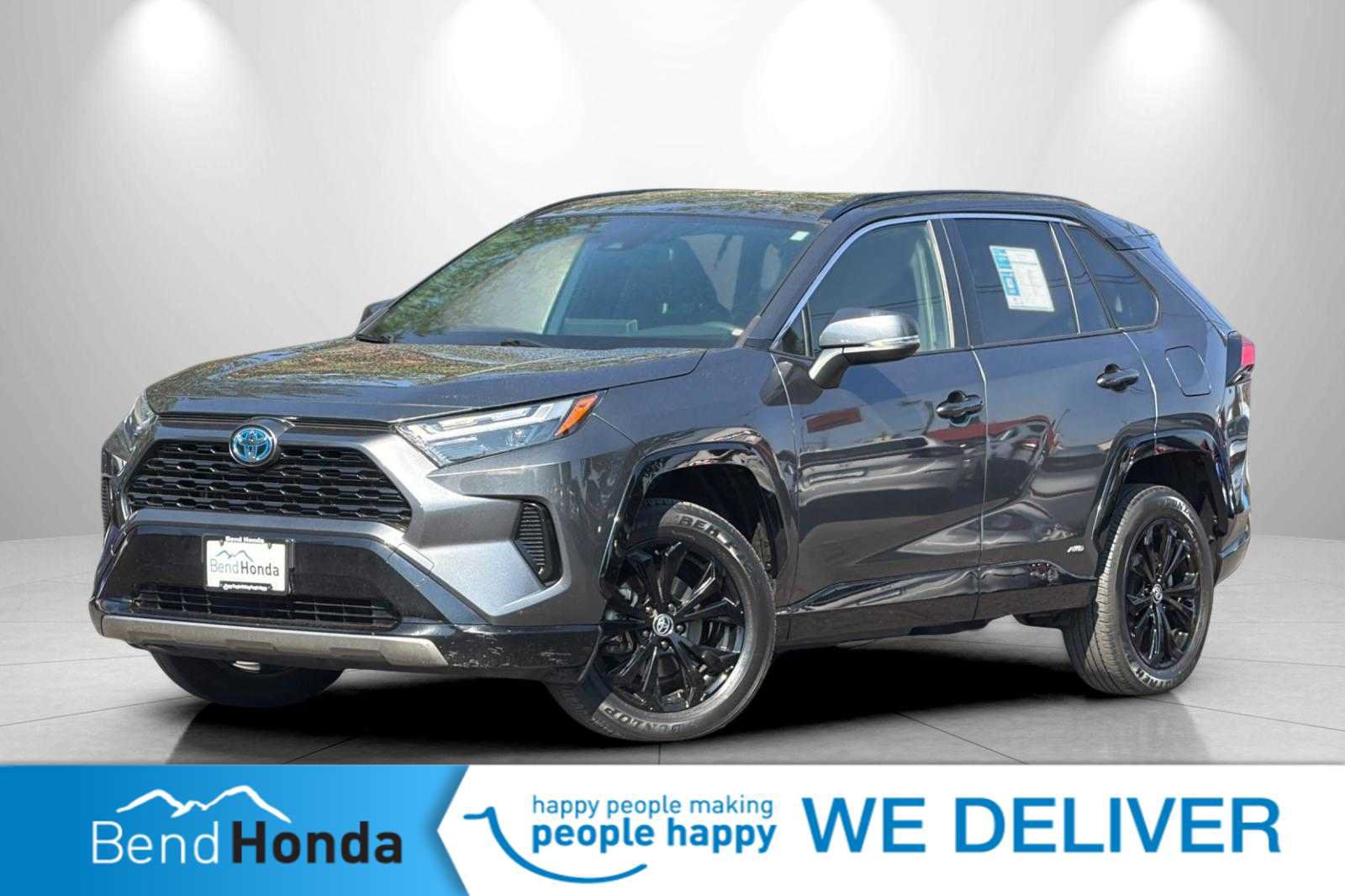 Used 2023 Toyota RAV4 SE w/ SE Grade Weather Package