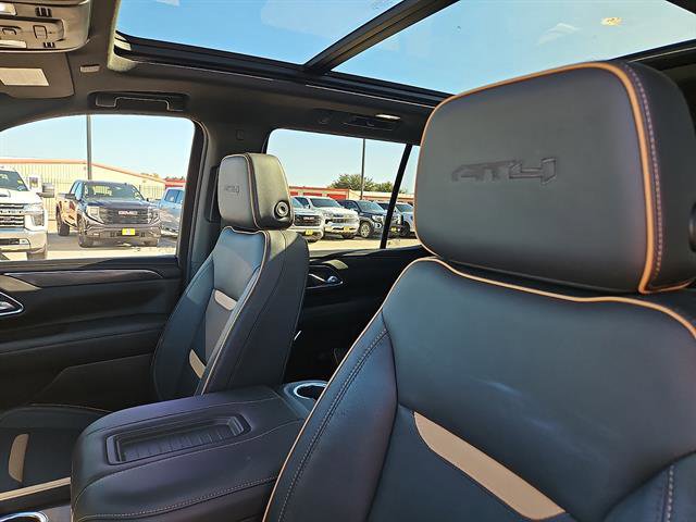Used 2024 GMC Yukon AT4 w/ AT4 Premium Plus Package image 13
