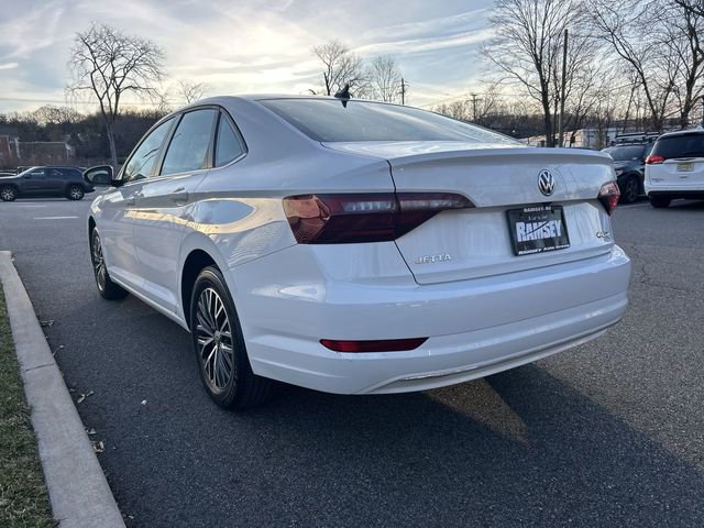Used 2021 Volkswagen Jetta image 6
