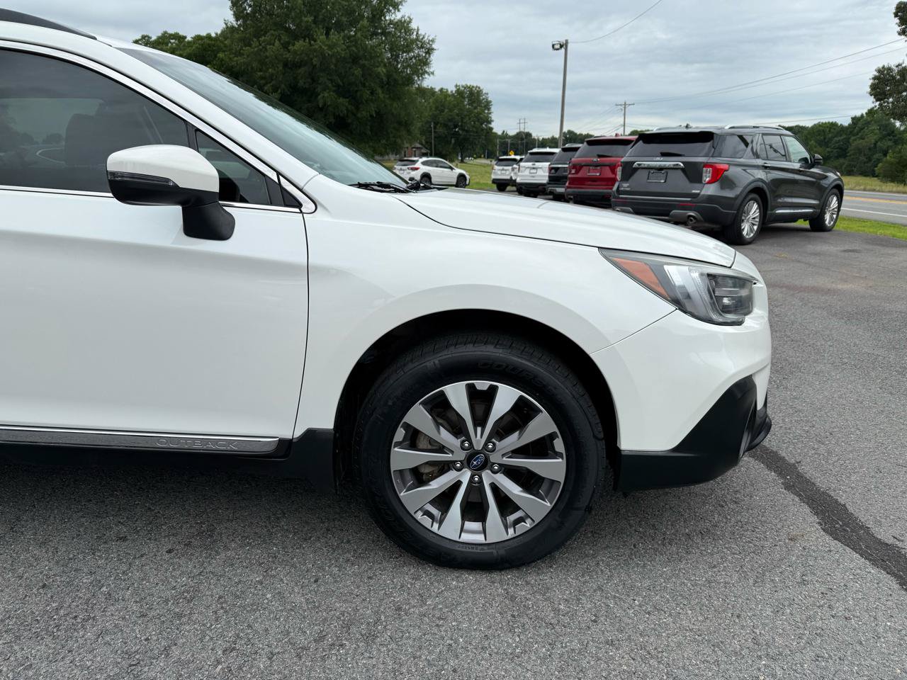 Used 2019 Subaru Outback 3.6R Touring AWD/4WD image 44