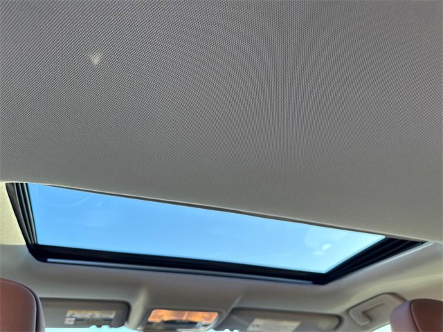 Used 2019 Toyota Highlander Limited image 17