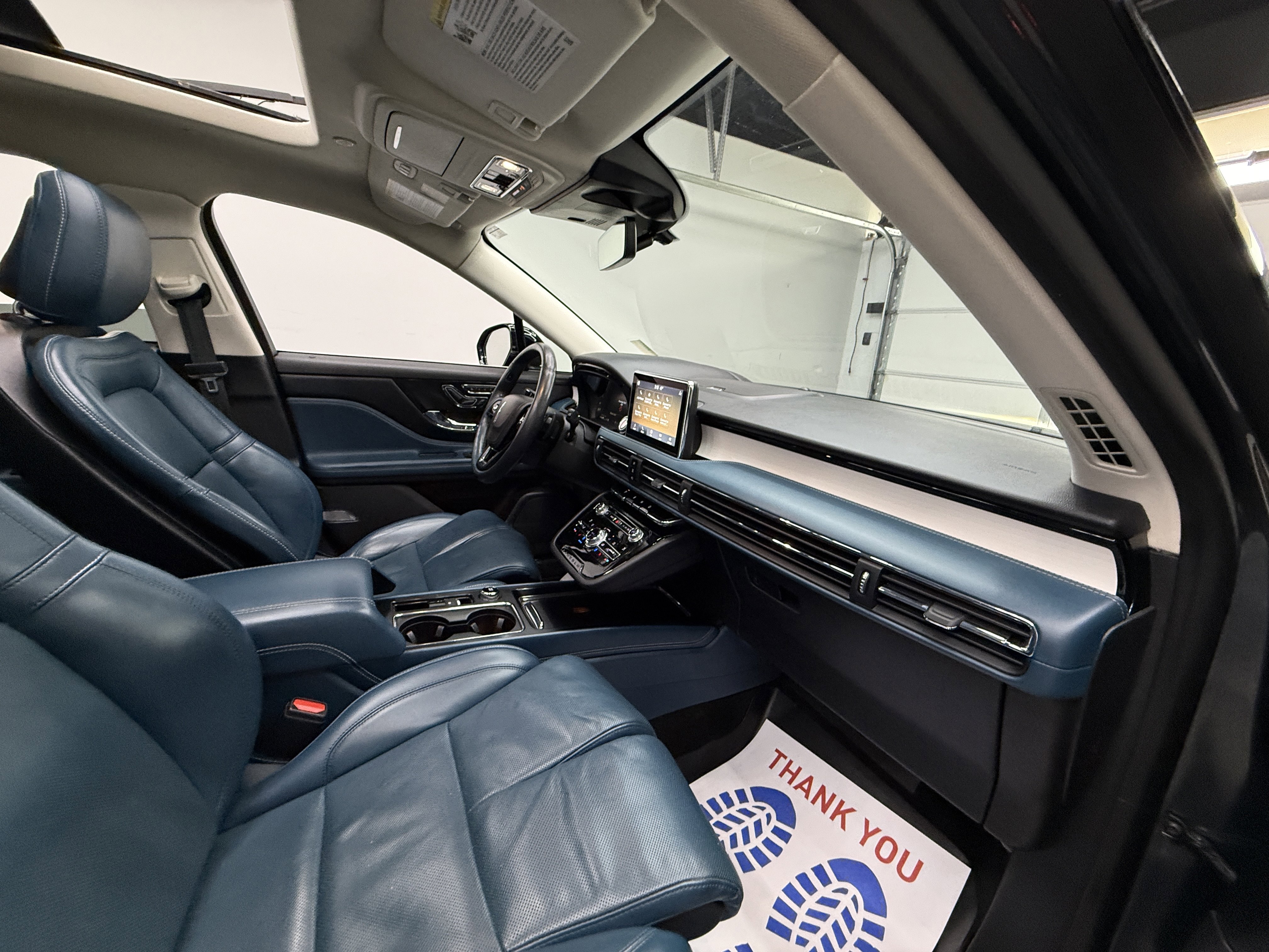 Used 2020 Lincoln Corsair Reserve w/ Equipment Group 202A image 21