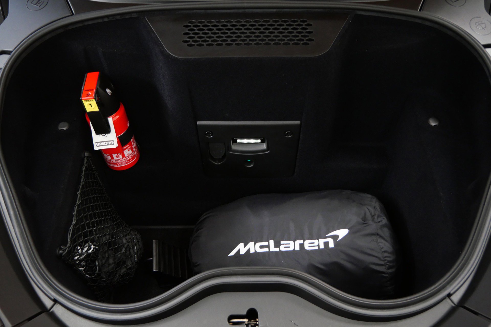 Used 2023 McLaren GT image 20