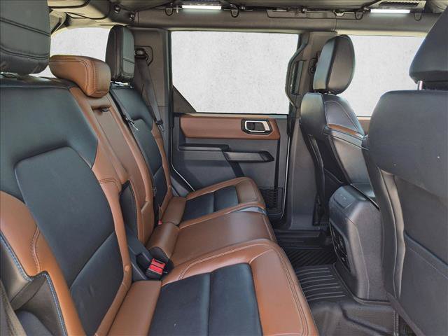 Used 2024 Ford Bronco Outer Banks AWD/4WD image 19