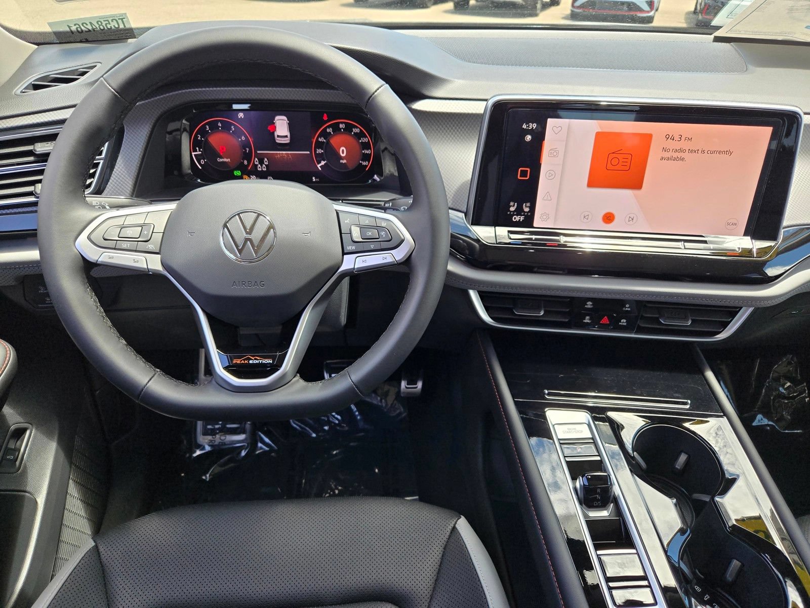 New 2026 Volkswagen Atlas Peak Edition AWD/4WD image 8