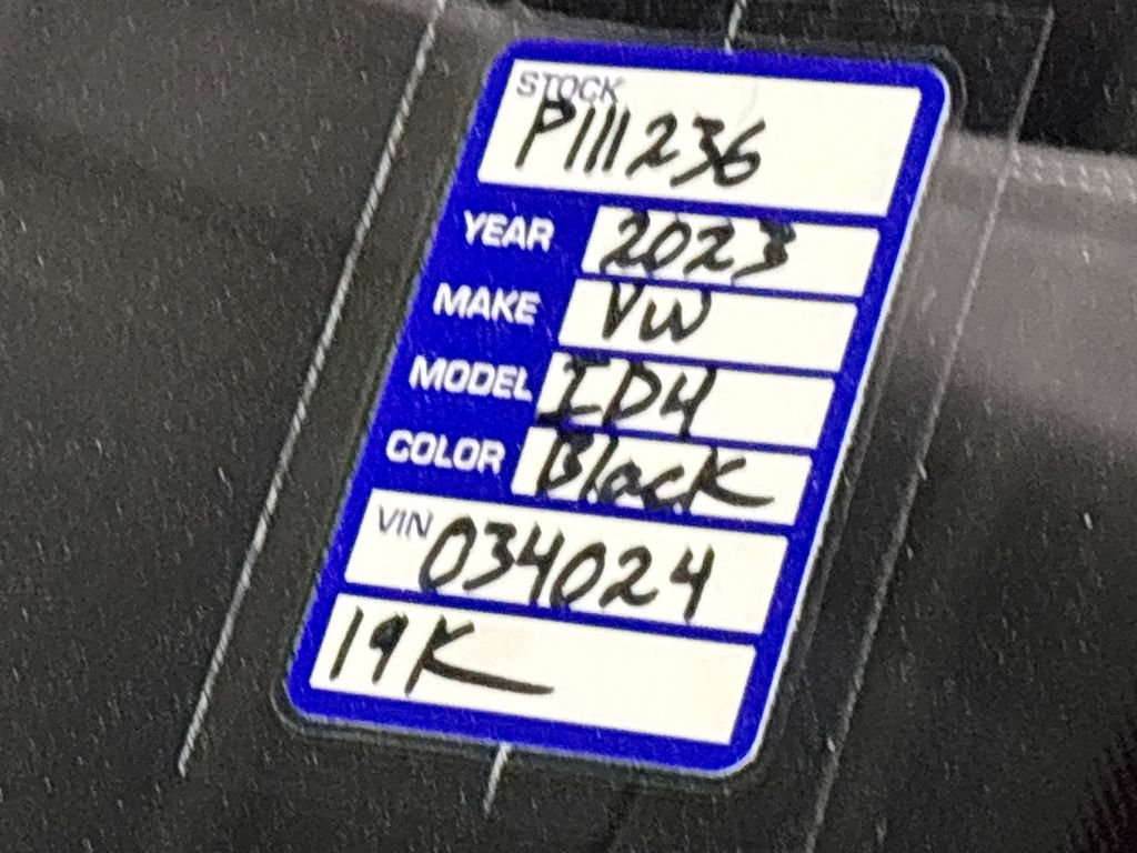 Certified 2023 Volkswagen ID.4 Pro S AWD/4WD image 27
