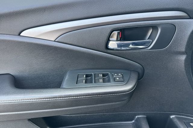 Used 2023 Honda Ridgeline Sport image 11