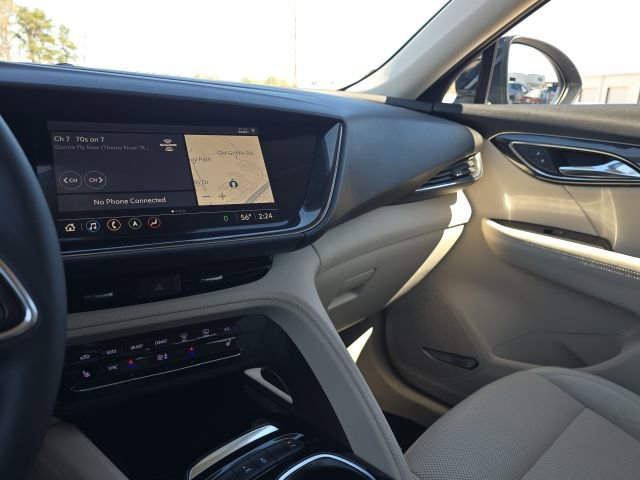 Used 2021 Buick Envision Essence w/ Technology Package I image 28