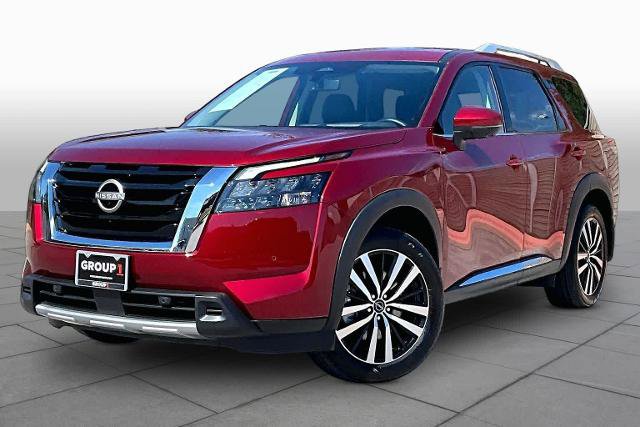 Certified 2025 Nissan Pathfinder Platinum