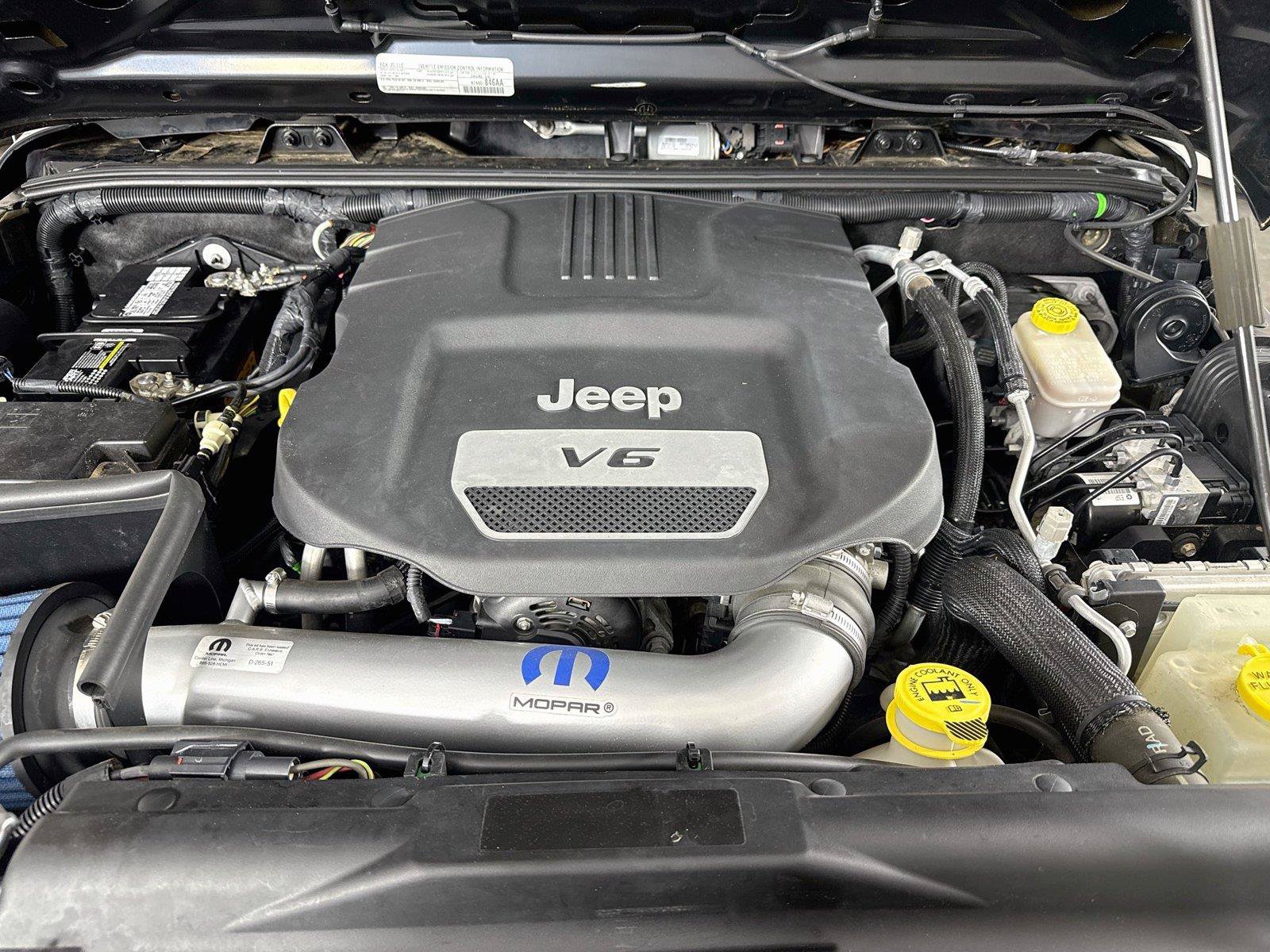 Used 2017 Jeep Wrangler Sport w/ Quick Order Package 24S AWD/4WD image 35