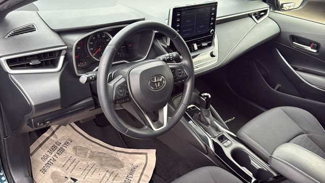 Used 2019 Toyota Corolla SE w/ Carpet Mat Package FWD image 9