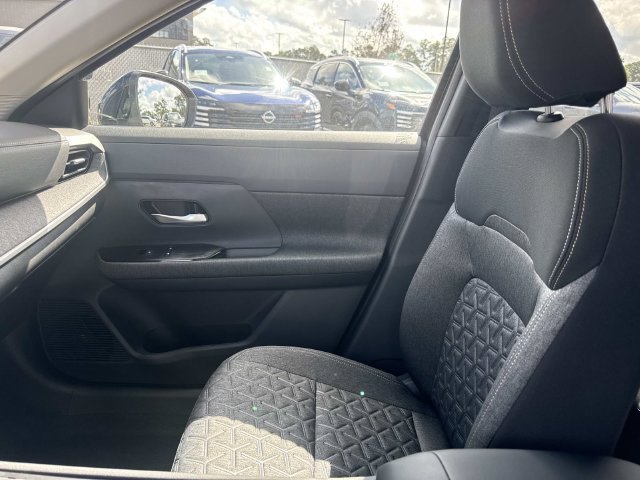New 2027 Nissan Kicks SV AWD/4WD image 17
