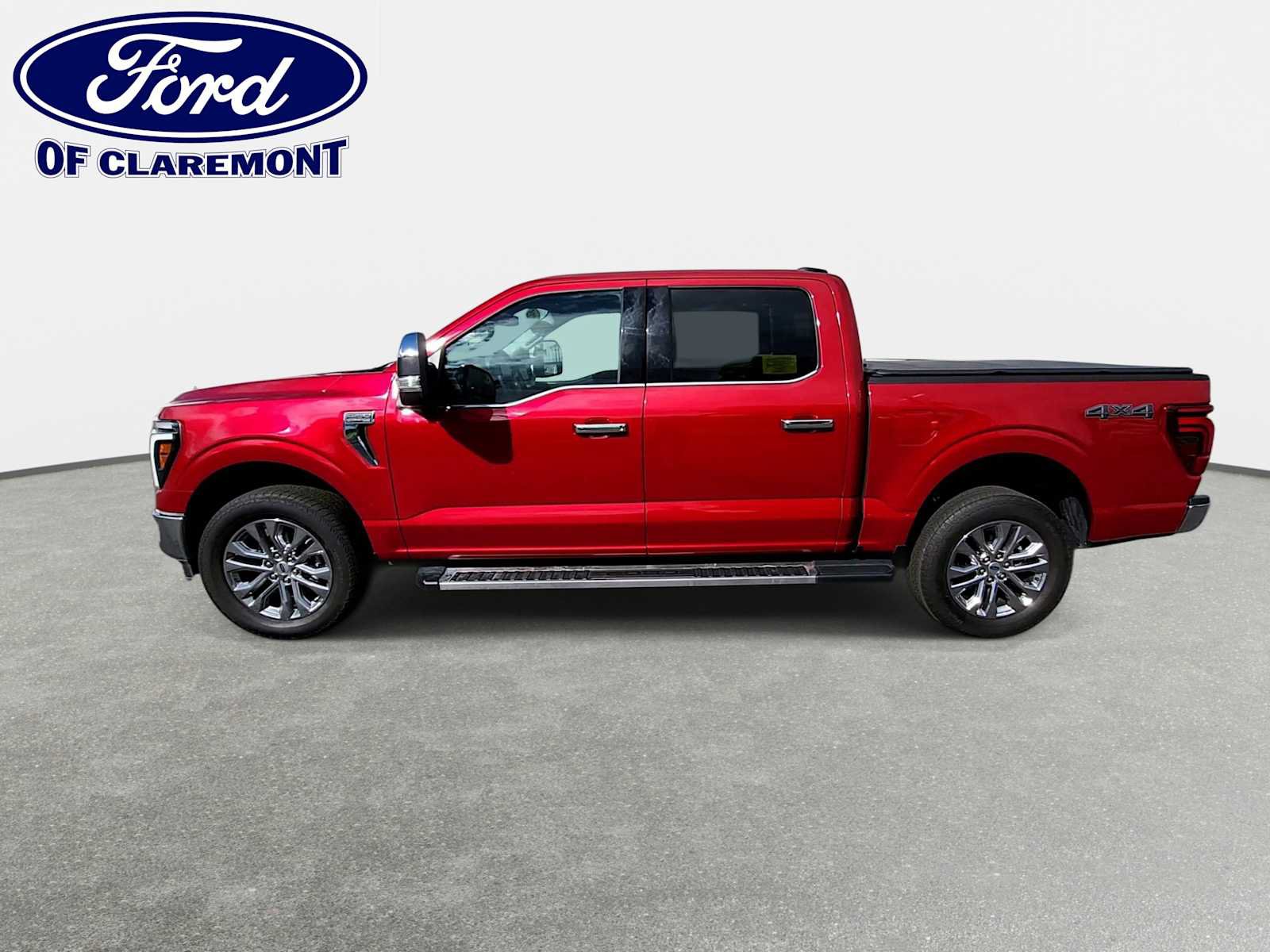 Used 2025 Ford F150 Lariat w/ Equipment Group 501A Mid AWD/4WD image 5