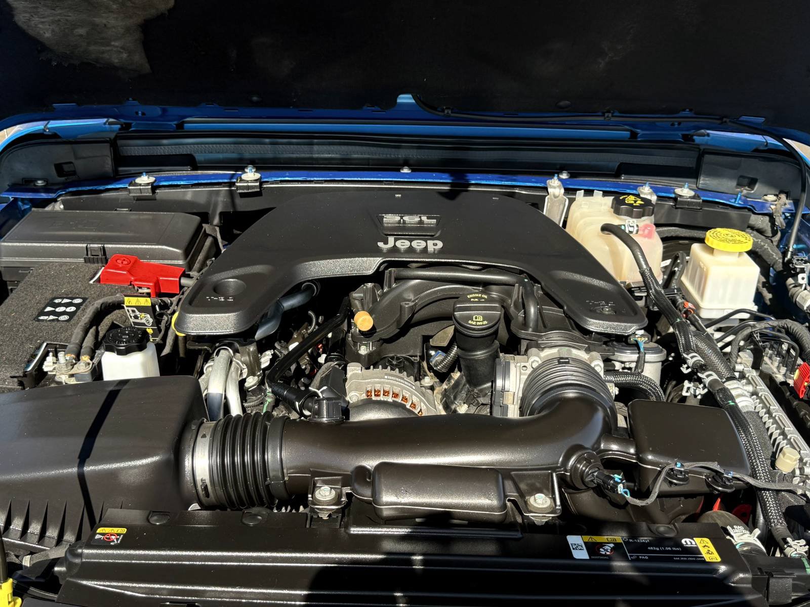 Used 2021 Jeep Gladiator Sport AWD/4WD image 13