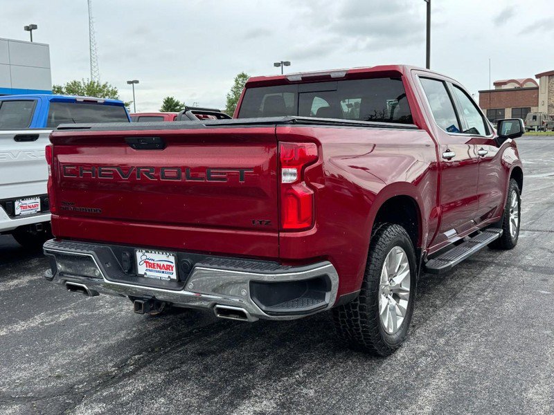 Used 2022 Chevrolet Silverado 1500 LTZ AWD/4WD image 3