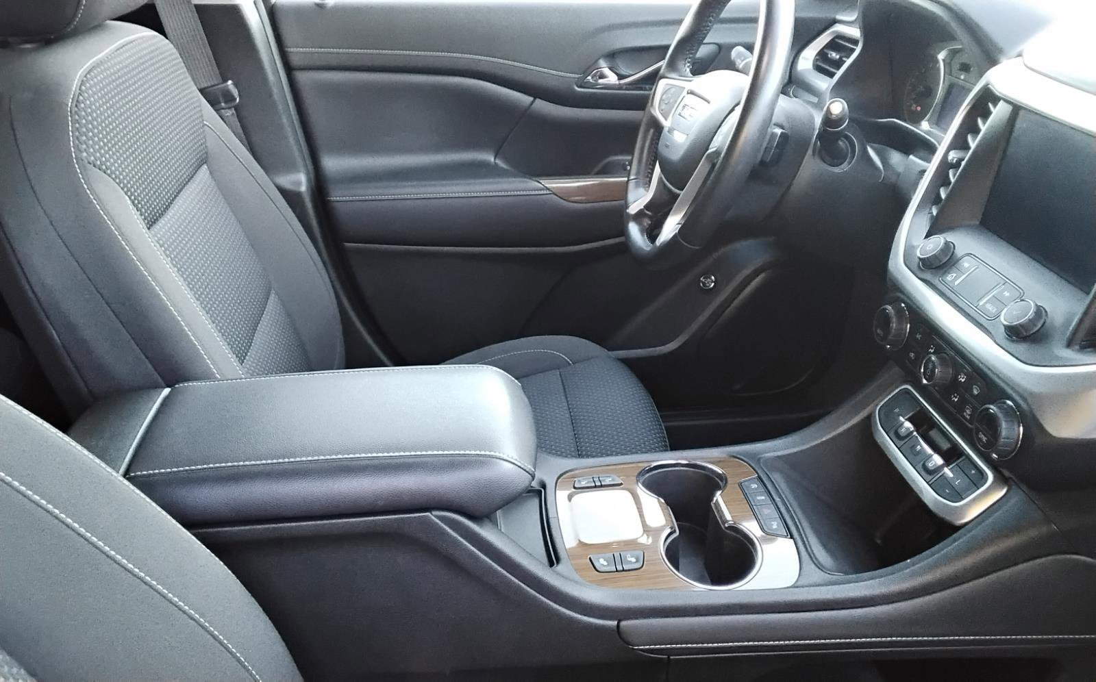 Used 2020 GMC Acadia SLE w/ Driver Convenience Package image 26