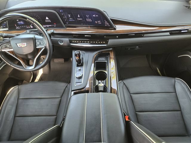 Used 2023 Cadillac Escalade Premium Luxury AWD/4WD image 26