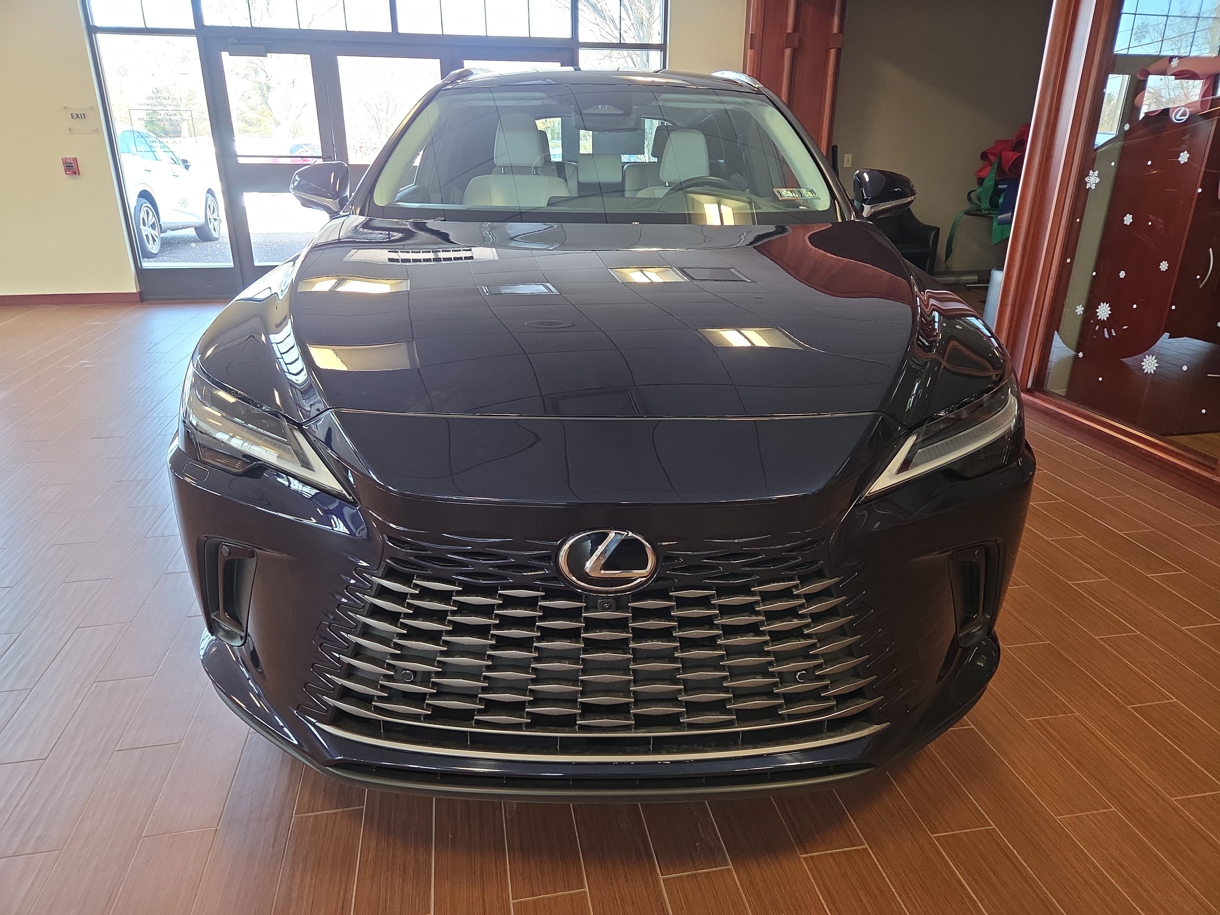 Certified 2025 Lexus RX 450h AWD w/ Convenience Package image 7