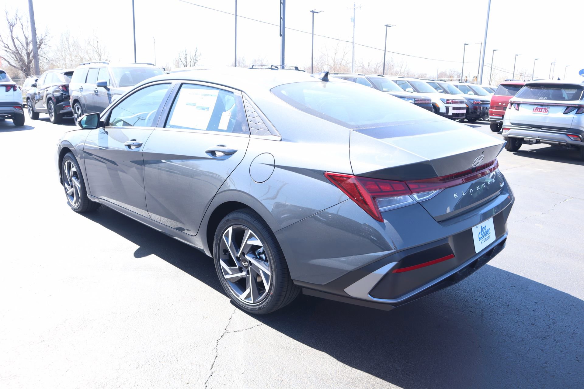 New 2026 Hyundai Elantra Limited image 8