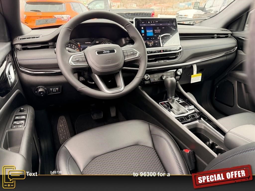 New 2026 Jeep Compass Latitude image 6