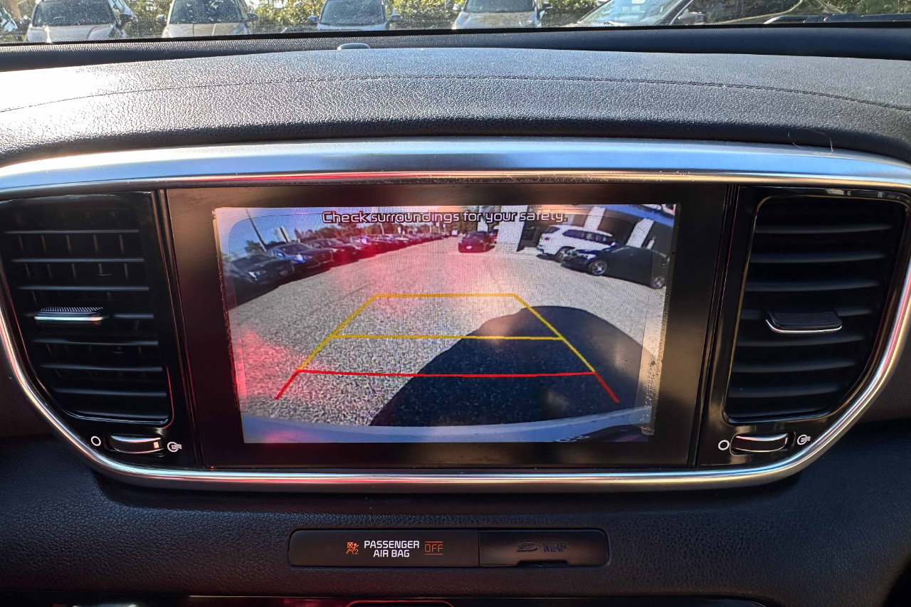 Used 2020 Kia Sportage SX image 22