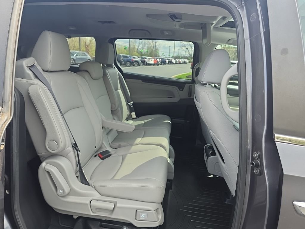 Used 2018 Honda Odyssey EX-L image 42