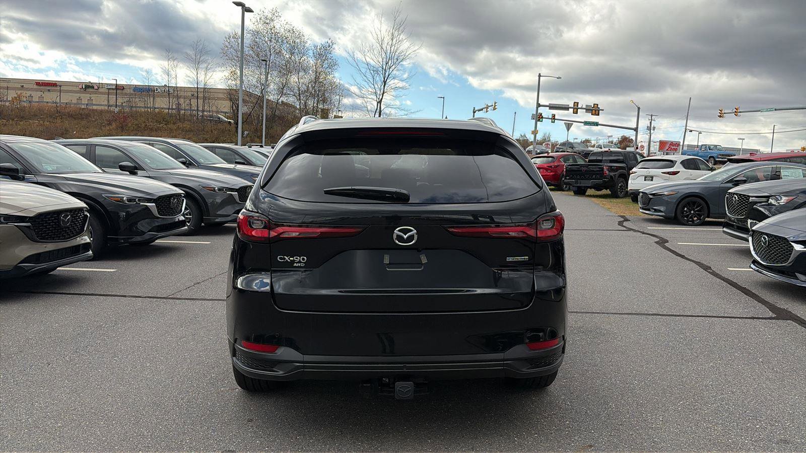 New 2025 MAZDA CX-90 3.3 Turbo w/ Preferred Package image 5