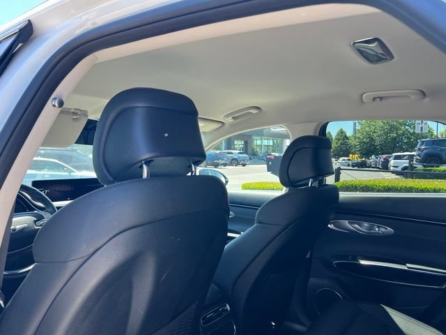 Used 2025 Genesis GV70 2.5T AWD/4WD image 6
