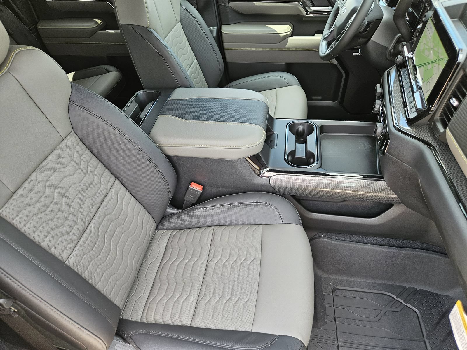 New 2026 Chevrolet Silverado 2500 ZR2 AWD/4WD image 16