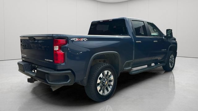 Used 2022 Chevrolet Silverado 2500 Custom w/ Custom Convenience Package AWD/4WD image 6