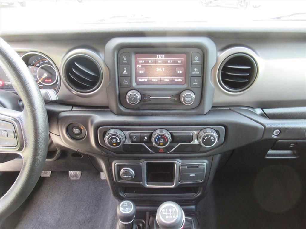 Used 2021 Jeep Wrangler Unlimited Sport image 19