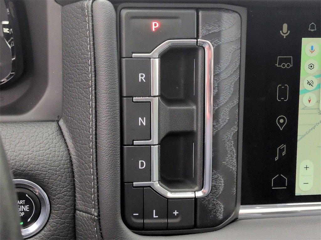 Used 2023 GMC Yukon Denali w/ Denali Reserve Package image 14