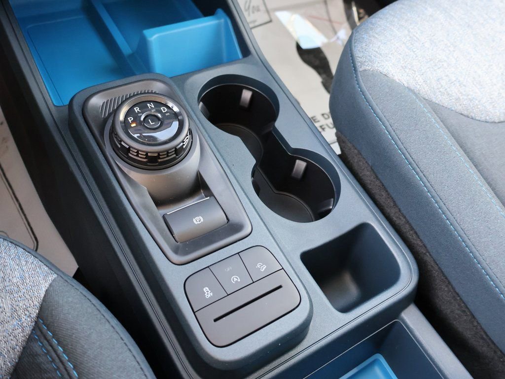 New 2026 Ford Maverick XLT w/ XLT Luxury Package image 38