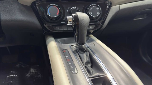 Used 2022 Honda HR-V LX image 17