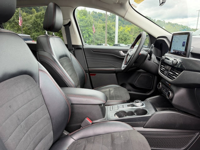 Used 2022 Ford Escape SEL AWD/4WD image 10