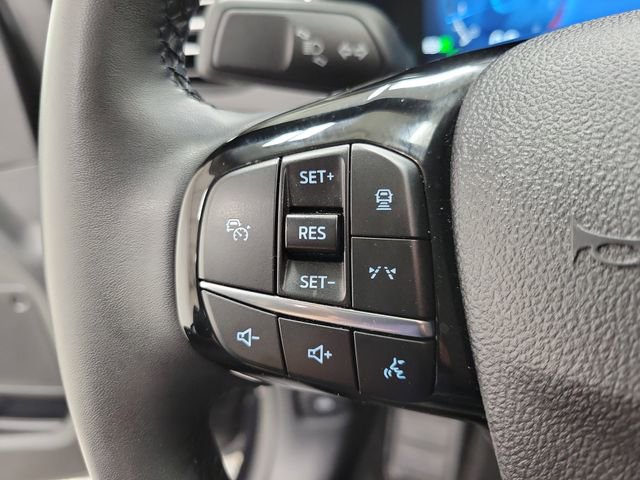 Certified 2025 Ford Escape Platinum AWD/4WD image 23