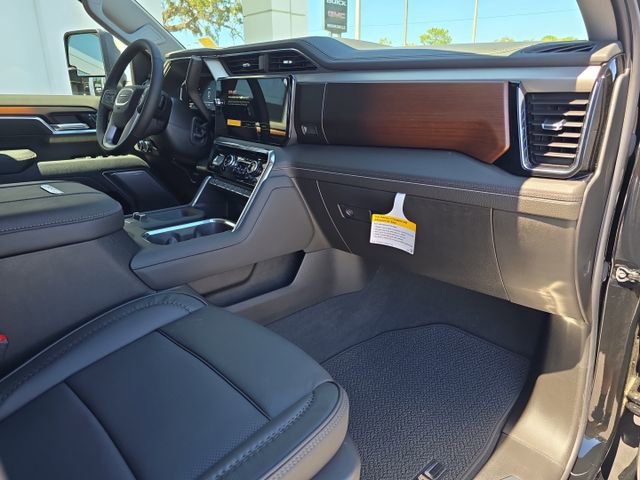 New 2025 GMC Sierra 2500 Denali w/ Technology Package image 12