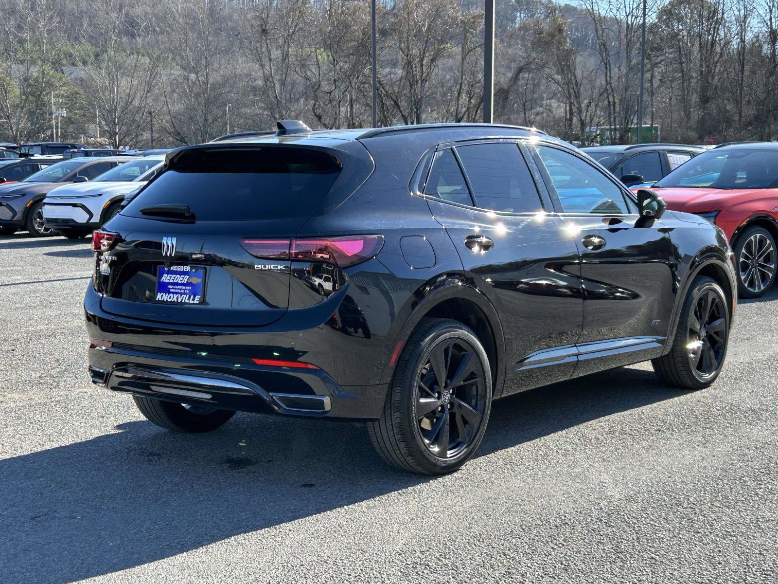 Used 2025 Buick Envision Sport Touring image 3