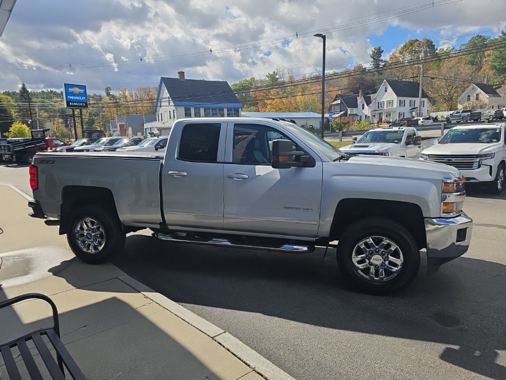 Used 2018 Chevrolet Silverado 2500 LT w/ All Star Edition AWD/4WD image 7