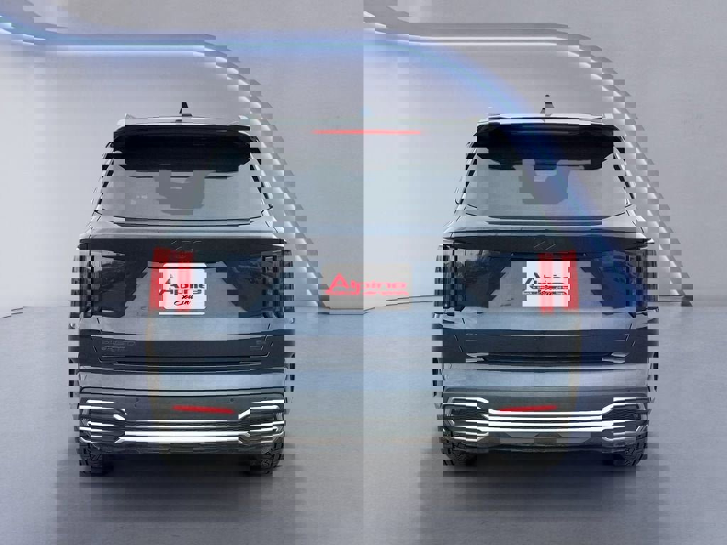 Used 2023 Kia Sorento SX Prestige w/ Panoramic Sunroof Package image 4