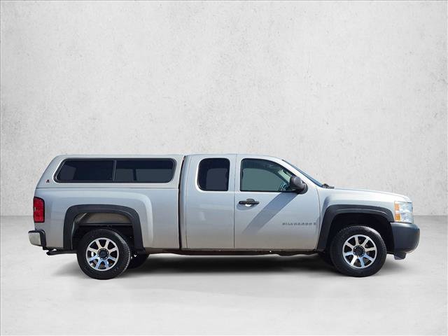 Used 2008 Chevrolet Silverado 1500 W/T w/ Towing Package RWD image 4