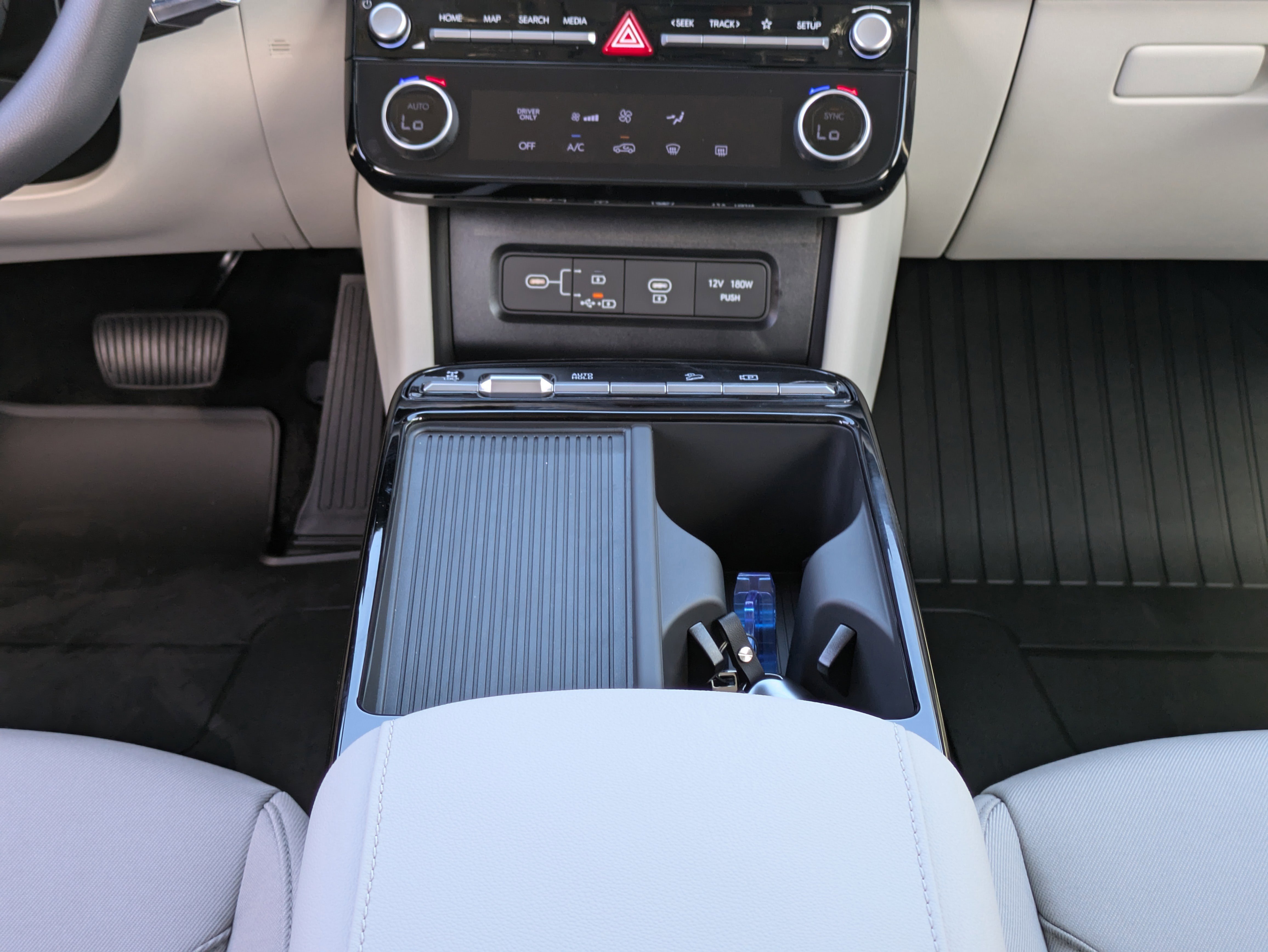 New 2026 Hyundai Tucson Blue SE image 20
