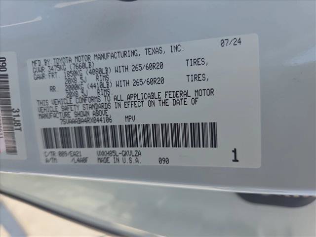 Used 2024 Toyota Sequoia Limited w/ TRD Off-Road Package AWD/4WD image 22