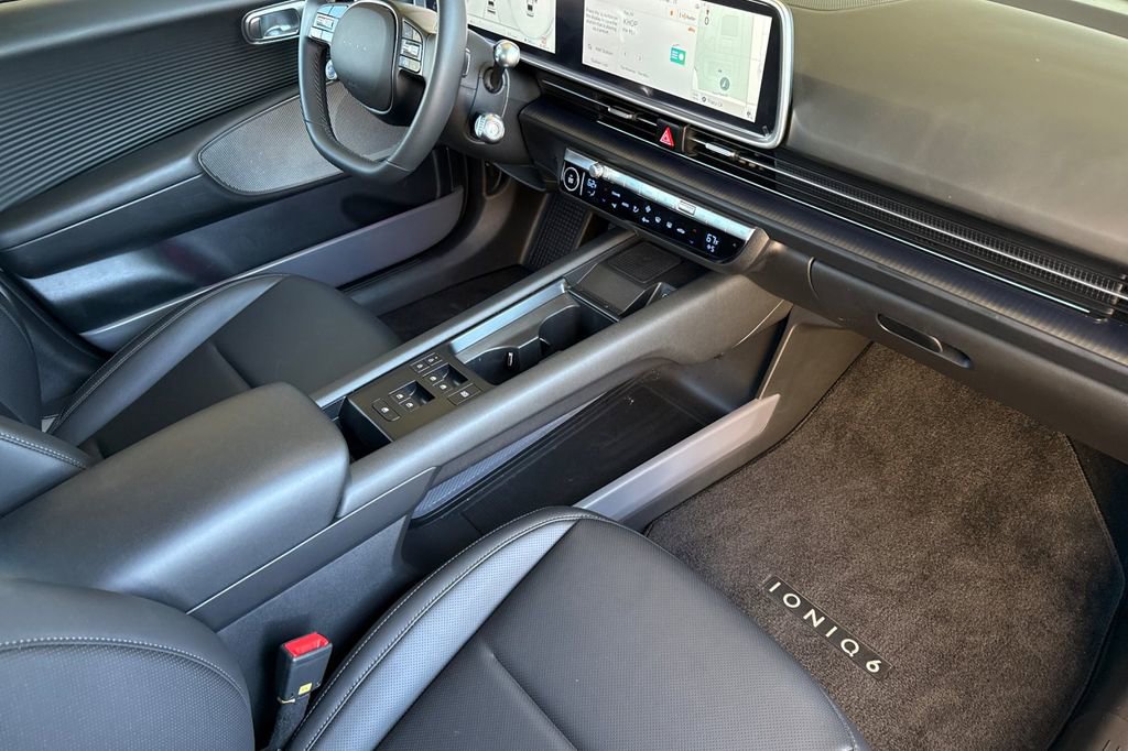 Used 2023 Hyundai Ioniq 6 SEL image 13